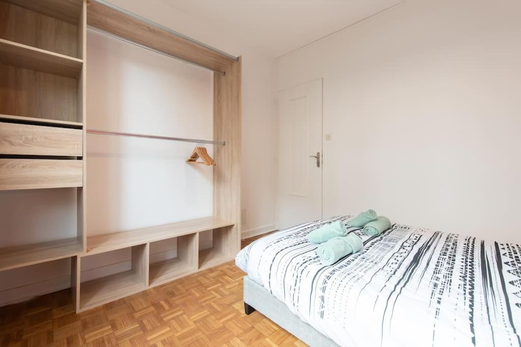 Appartement Renove Pour 6 Avec Parking Villeurbanne Extérieur photo